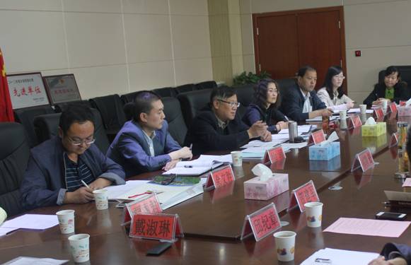 協(xié)調(diào)對(duì)接，有序推進(jìn)保稅物流中心項(xiàng)目建設(shè)