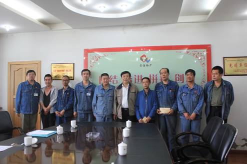 青海物產(chǎn)集團(tuán)黨委開展慶祝建黨95周年，走訪慰問