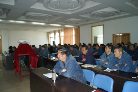 物產(chǎn)工投黨委召開(kāi)&ldquo;黨的建設(shè)年&rdquo;活動(dòng)動(dòng)員部署及推進(jìn)工作大會(huì)